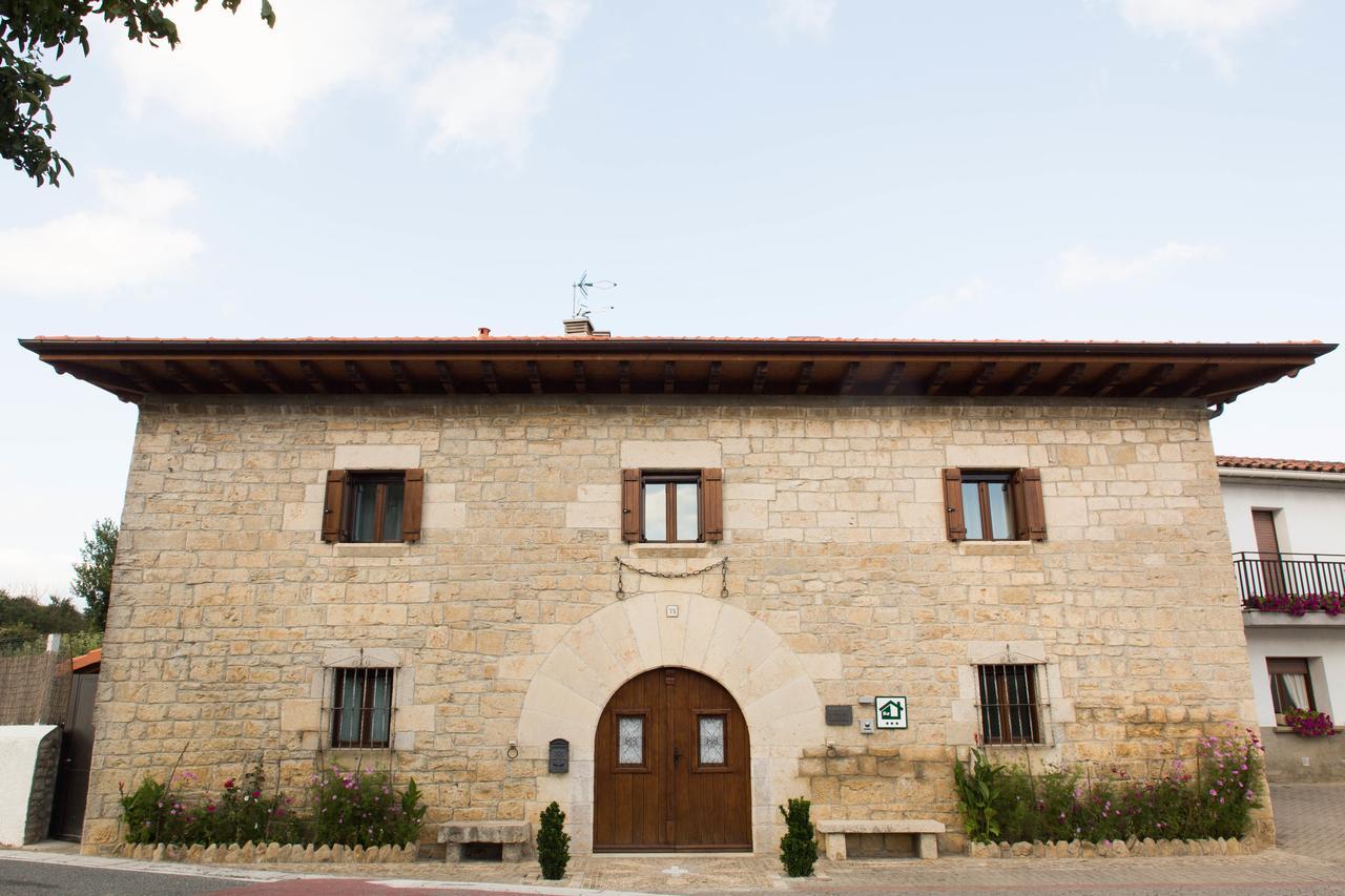 Casa De La Cadena Guest House Asiáin Exterior foto